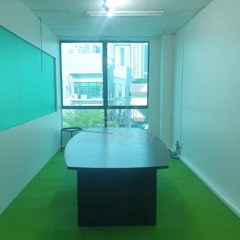 [Chinese Unit] Big Office Room Plaza Usahawan Crystalville Setapak 1
