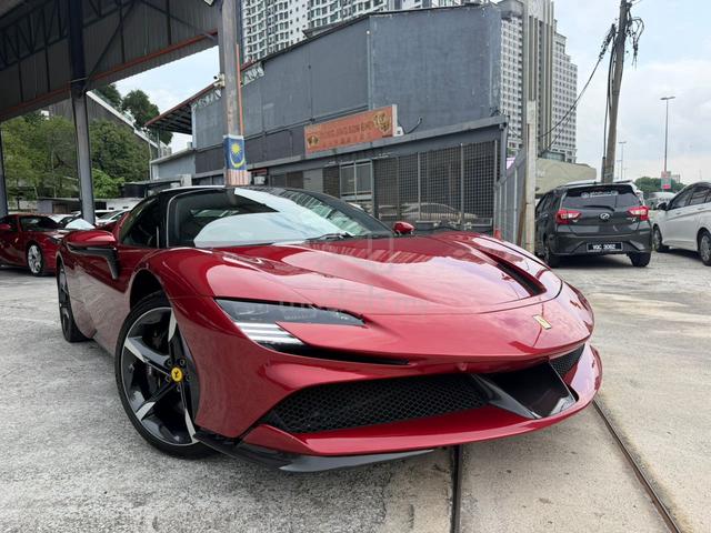2021 Ferrari SF90 STRADALE 3.9 UNREGISTERED - 1
