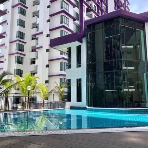 Master Room for rent The Height Residence 1
