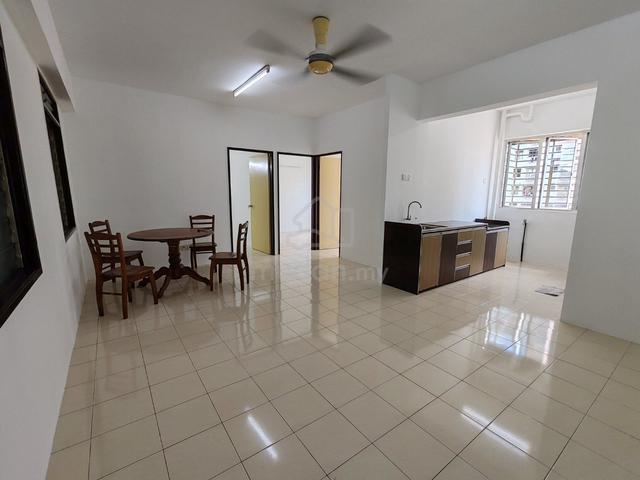 Sri Aman Block C (Sri Aman Block 1 & 3) 1
