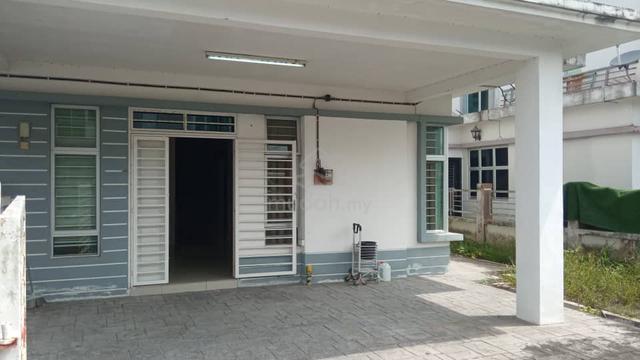 Semi-D link cluster, BSP Avenue, Bandar Saujana Putra, 4