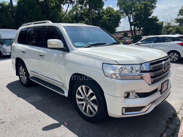 2010 Toyota LANDCRUISER V8 4.6 (A)no cantik free 5 - 2
