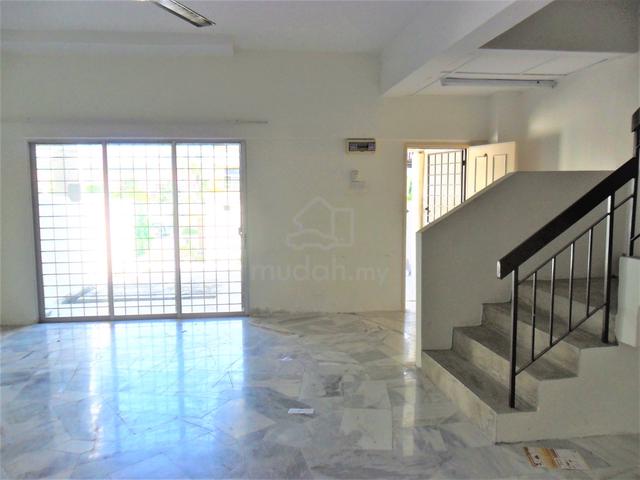 2 Storey Landed House @ Bandar Mahkota Cheras Near BMC Mall @ MRT 1