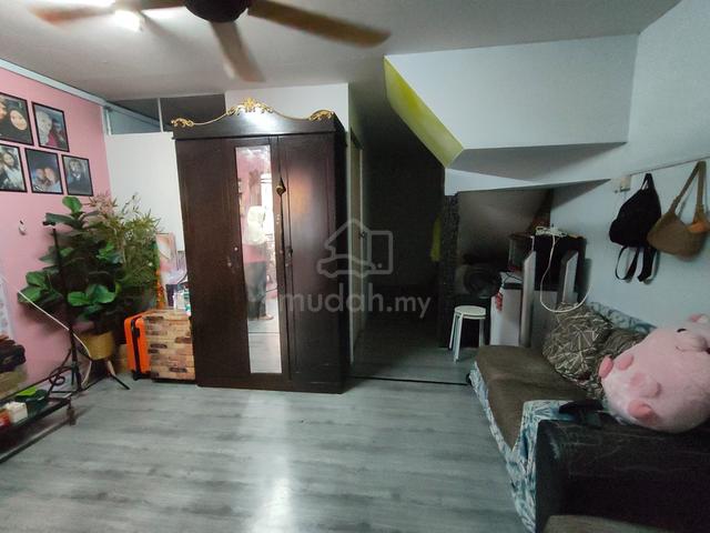 Selangor Petaling Jaya Leasehold Terraced House For Sale 1