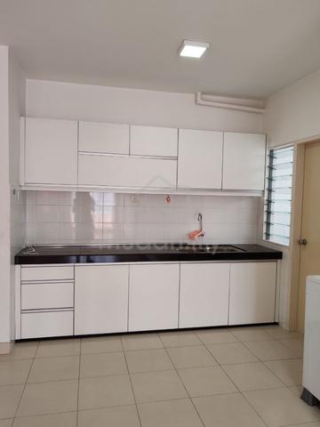 Seri Baiduri Apartments @ Setia Alam 1