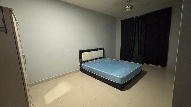 master room with private bathroom (Ken rimba) 1