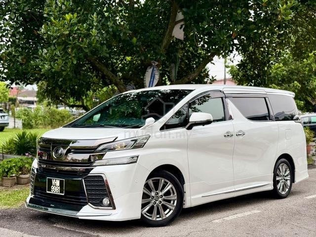 ON THE ROAD 2017 Toyota VELLFIRE 2.5 GOLDEN EYES - 2
