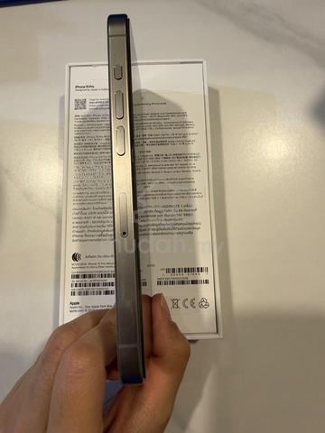 Apple iPhone 15 Pro 128 GB - photo 6 of 6