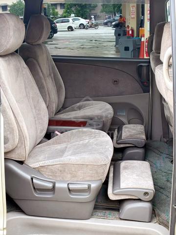 Toyota Estima 3.0 A VVTI Fcelift - 5