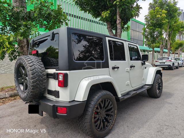 2013/14 Jeep WRANGLER 3.6L UNLIMITED SAHARA (A) - 4