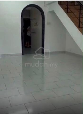 Taman Johor Jaya @ Double Storey Low Cost Terrace House / Auto Gate 1