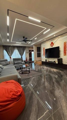 Bandar Botanic Klang 3 Storey Fully Reno Extended Gated Guarded Sale 1