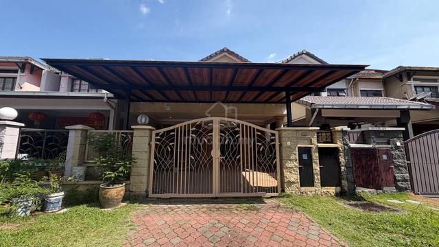 TERMURAH🔥RENOVATED Double Storey Terrace Jalan Adang, Bukit Jelutong 1