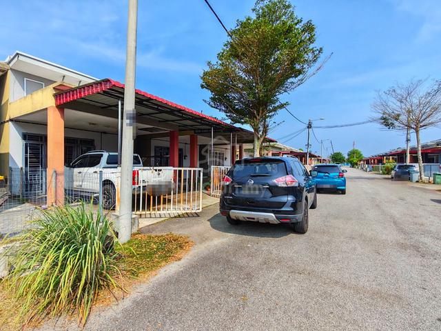 (Basic Unit) Single Storey Taman Lipat Kajang Perdana Jasin, Melaka 1