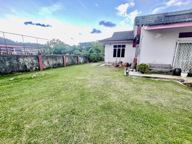 Banglo Corner Lot Kubang Buaya, Cantik, Privacy Tanah Luas ! 3
