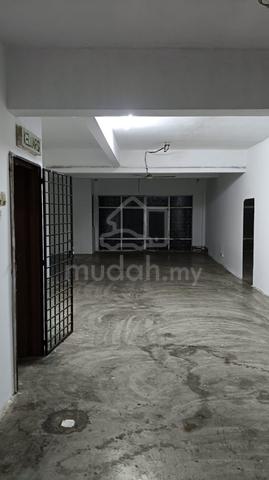 Rawang First floor shop/office Rent 1