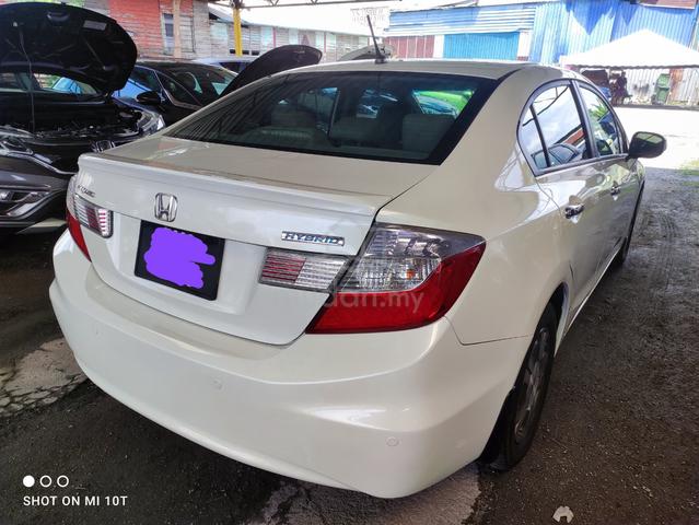 2013 Honda CIVIC 1.5 (HYBRID) (A) - 2