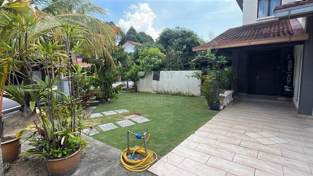 Glenmarie Cove Port Klang Semi D Corner for Sale Nicely Renovated 1