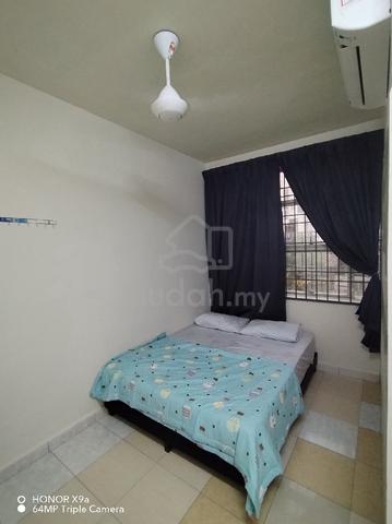 Room For rent
🏢Location Perak > Taiping TOWN🏢
1