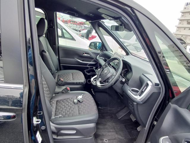 2023 Toyota VOXY 2.0 S-Z (A) - FULL LOAN!! - 4
