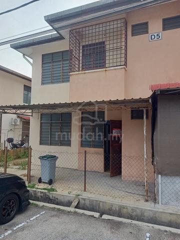 Ground floor town house in Permatang Pasir Permai Ujong Pasir Melaka 1