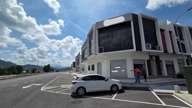 Seremban Ainsdale Frontier Corner Ground Floor shop for rent 1