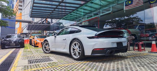 2025 Porsche 911 3.0 CARRERA FACELIFT (A) - 3
