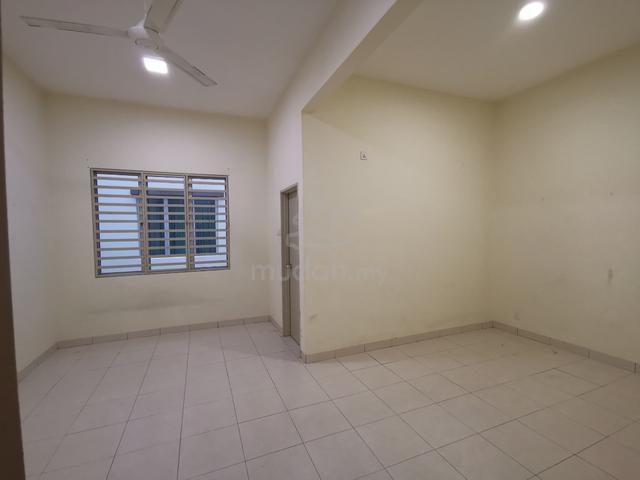 Royale nove three storey terrace ,Tambun Royale city , Bukit mertajam 1