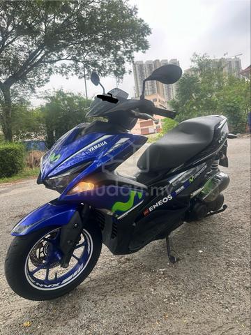 Carousel Image Selected