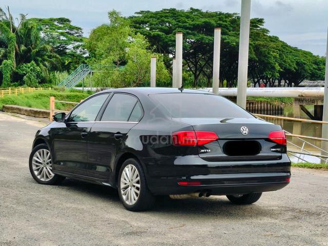 2018 Volkswagen JETTA 1.4 TSI HIGHLINE (CKD) - 4