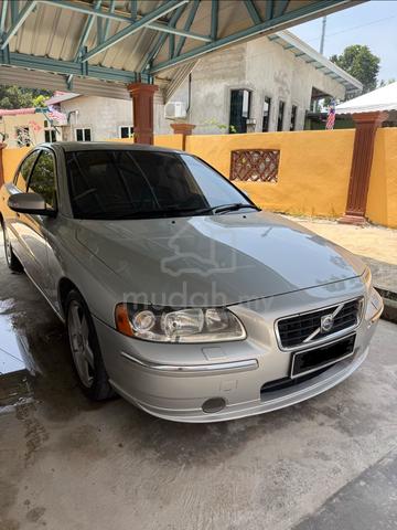 2008 Volvo S60 2.4 T5 FACELIFT (A) - 2