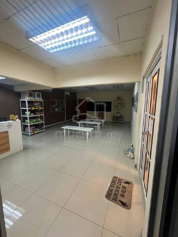FOR RENT | Kedai Pejabat 1st Floor Seksyen 18 Shah Alam 1