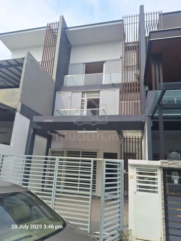 Sunstone Villa 🔥 3 storey House freehold Bandar Mahkota Cheras 1