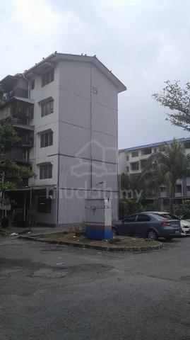 Pangsapuri Pkns Taman Sri Serdang 1