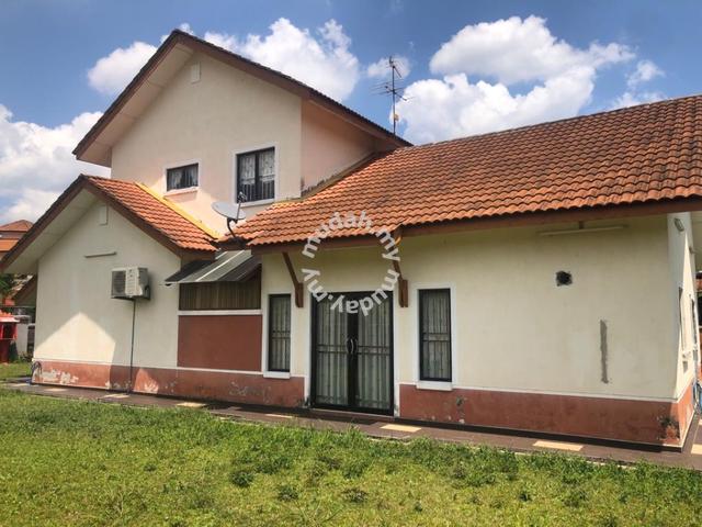 Direct Owner Corner Bungalow Forest Height Renovated GatedGuarded Nego 1