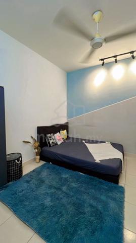 (FEMALE room) at Prima U1 Condominium Batu3, Zero Deposit Shah Alam 1