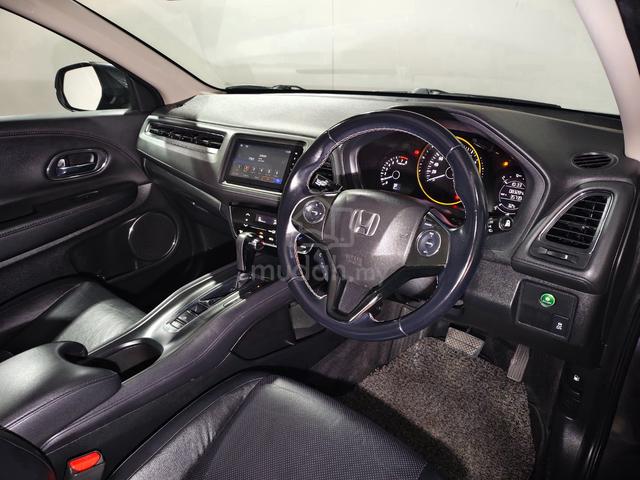 2021 Honda HR-V 1.8 V F/Service 5-YRS Warranty - 4