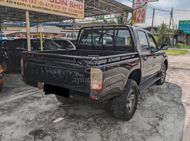 Toyota HILUX 2.8(M) LN166 3L D/C 4X4 PICK-UP TRUCK - 4