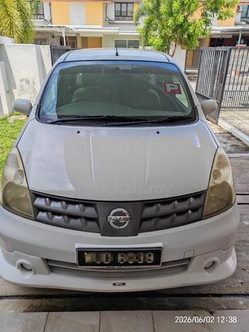 2010 Nissan GRAND LIVINA 1.6 IMPUL (A) - 2