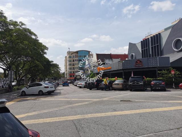 SS15 corner shop for Sale facing main road, Subang Jaya 4