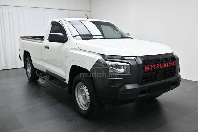 2024 Mitsubishi TRITON 2.4 VGT (M) TIPTOP 1-OWNER - 3