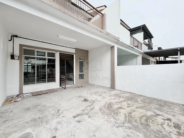 Full Loan Scientex Jaya Senai Double Storey Terrace House Freehold 1