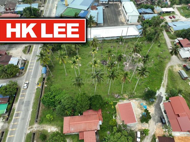 < COMMERCIAL LAND > facing main road > 40,000 sf < TRR > 1