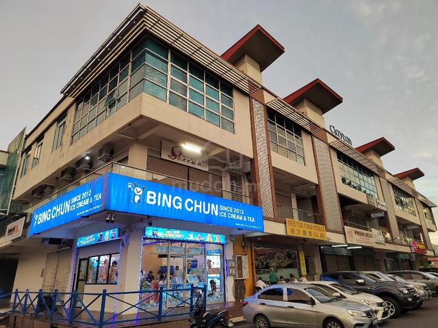 Pavilion Bundusan Corner Ground Floor Shoplot For Rent 1