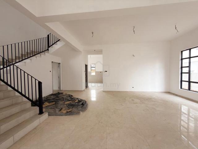 Complete Unit Freehold 2.5 Storey Semi D 45x75ft Bukit Katil Aeon 1