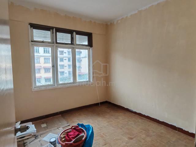 Apartment Seri Teluki Bukit Sentosa Rawang 1