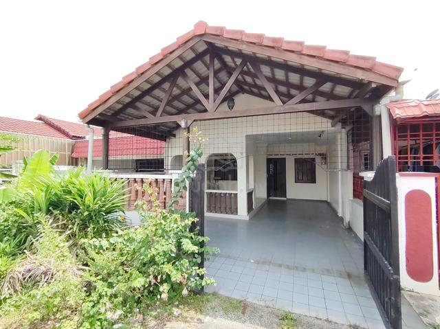 [Renovated] Single Storey Terrace @ Taman Universiti, Skudai 1