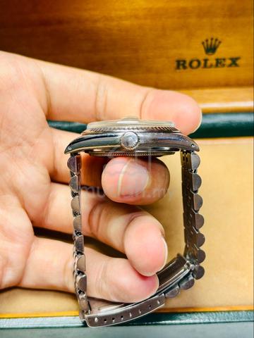 Carousel Image