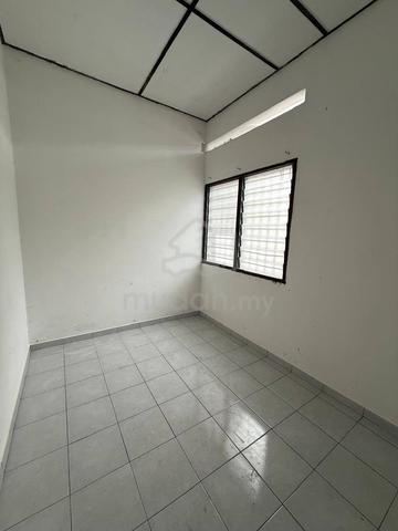 For Rent - Gunung Rapat Single Storey House 4