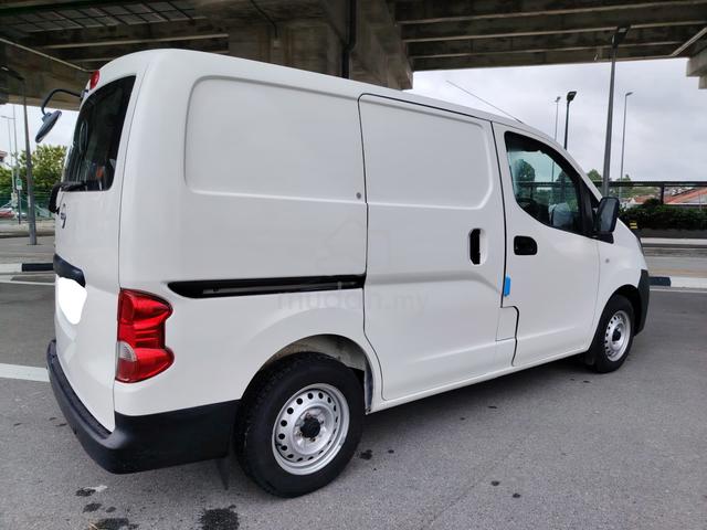 2023 Nissan NV200 1.6 (M) Panel Van - 4